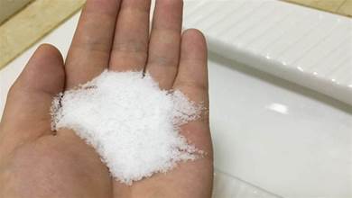 在衛生間里放一把食鹽，一年下來能幫家里省下好幾百，省錢又實用