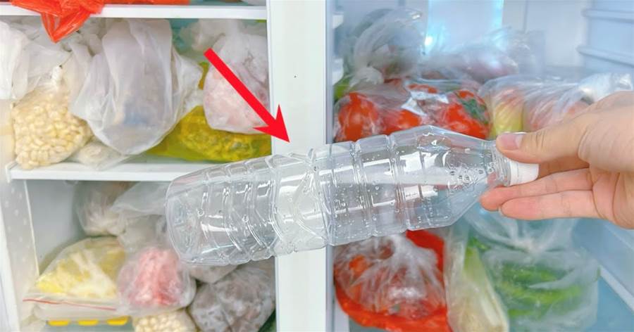 冰箱里放個塑料瓶，制冷節能兩不誤，還能省下一半電費